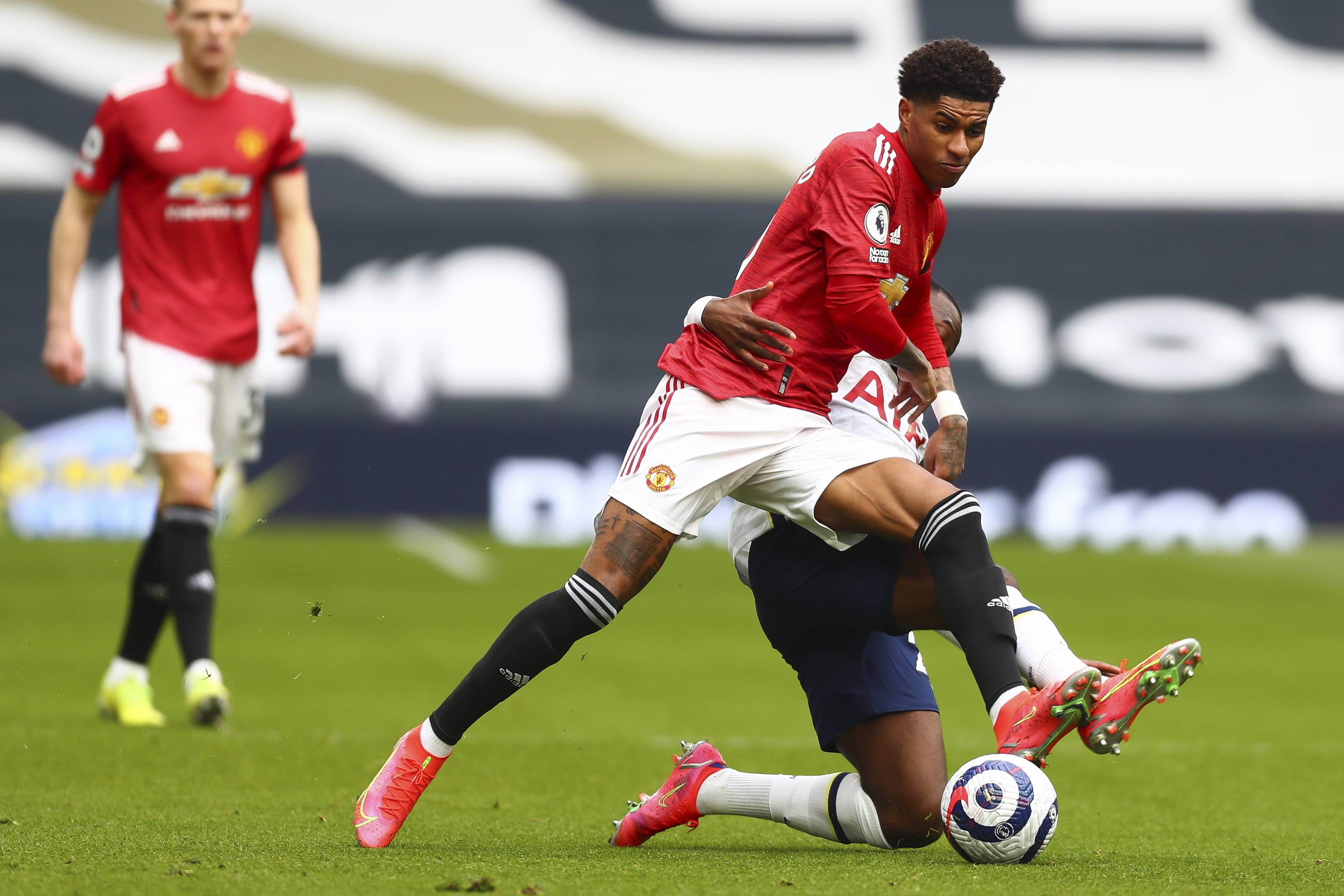 两轮看端倪 两轮看端倪